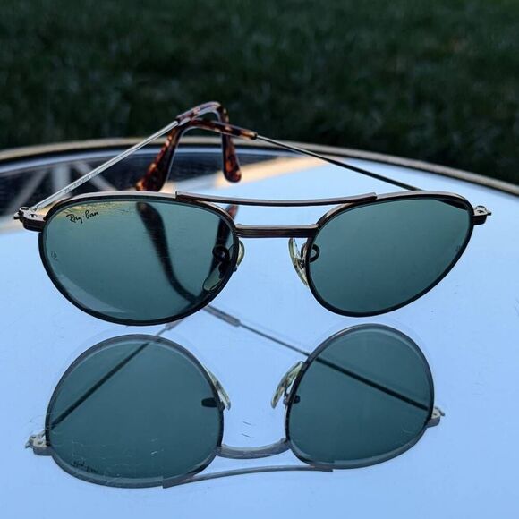 1940s Ray-Ban B&L Retro Round Aviator Gold Plated Sunglasses. W1754 - Picture 4 of 8